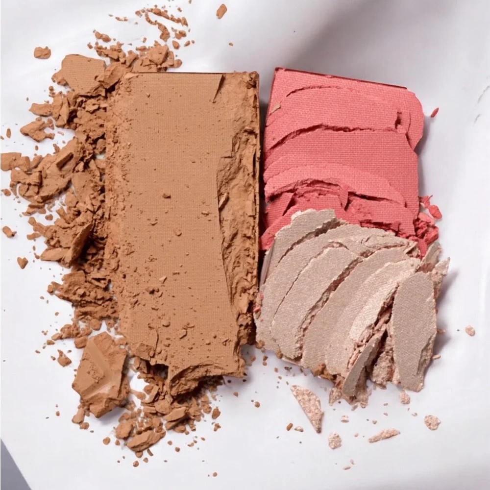 Reina Rebelde ON YOUR FACE Contour + Color Trio Palette • Anadora | New In Box